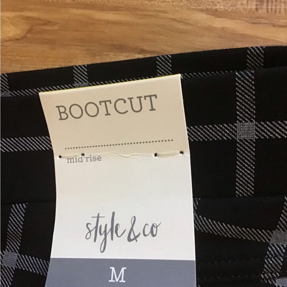 NWT Women’s Plaid Ponté-Knit Boot-Cut Pull-On Pants - Picture 8 of 16